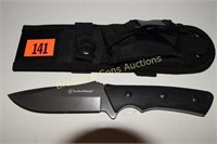 NEW SMITH & WESSON FIXED BLADE KNIFE WITH 4" BLADE