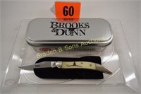 NEW BROOKS AND DUNN CASE POCKET KNIFE