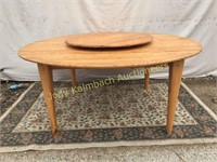 Large round table w lazy Susan