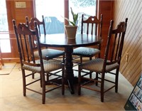 Round Wood Table & 4 Chairs