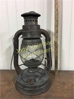 Antique Little Wizard barn lantern