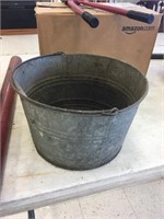 Sm. galvinized bucket w/ rubber bucket