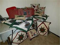 Lot of quilted pillows, quilted pillow shams and