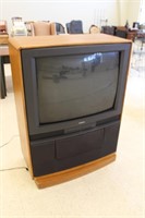 Hitachi swivel TV