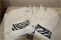 Serengeti White Towels