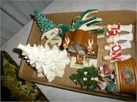 Box vintage Christmas items