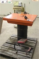 PARTS WASHER APPROX 35"x28"x35", WORKS PER SELLER
