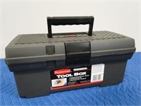 Rubbermaid Roughneck Tool Box