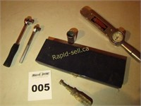 Sockets & Torque Wrench
