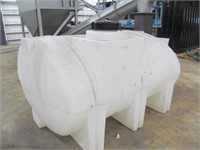 1000 gallon Poly Tank, (never used)