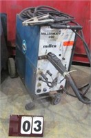 Millermatic Arc Welder Model 200, with leads,