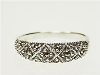 18A- Sterling Silver Marcasite Ring - Size 8.5