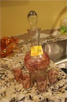 DECANTER AND 4 GLASSES
