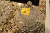 ROUND, GLASS BUTTER DISH