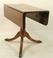 19th CENTURY MAHOGANY DROP LEAF TABLE