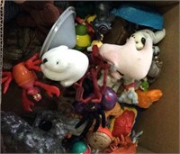 COLLECTION OF ASSORTED SMALL TOYS, 36 PCS