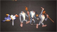 LARGE GROUP OF ASSORTED DISNEY FIGURES & TOYS-