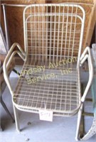 Group 2 metal chairs & desk chair (no legs)