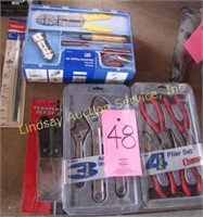 5 pcs NIB: 208 pc. electric repair kit,