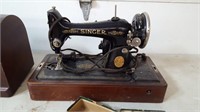 Singer Sewing Machine