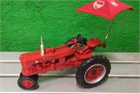 Farmall H Toy Tractor w/Umbrella