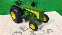 JD 830 Toy Tractor
