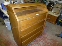 Changing table - dresser