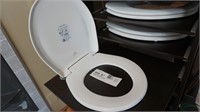 Church Round Plastic Toilet Seat - White with