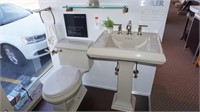 Kohler Memoirs Suite Collection Includes Sink and
