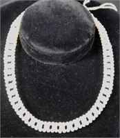 MOTHER-OF-PEARL NECKLACE WITH SILVER CLASP