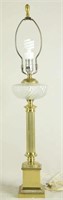 TRADITIONAL GOLD TONE & GLASS LAMP