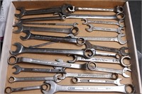 Potluck Wrench Lot