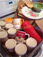 4 pc plasitc dinnerware, soup cups, McDonalds Cups