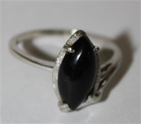 10KT White Gold Black Onyx Ring