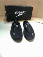 New speedo surfwalker shoes size 11