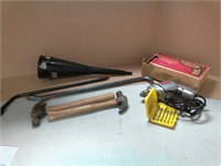 Sunbeam electric drill with bit set, hammers,