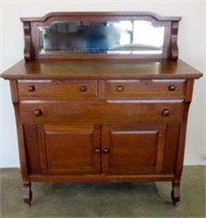 Exceptional Quarter Sawn Oak Buffet