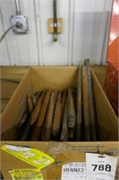 BOX OF BITS FOR ROTARY DRILL