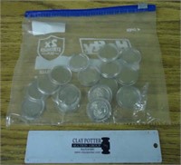 Collection of 17 Quarters in Cases