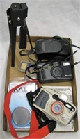 Vintage 32 & 35 Mm Camera & Accs. Lot
