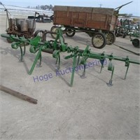 John Deere 3pt cultivator