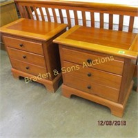 GROUP OF 2 CONTEMPORARY NIGHTSTANDS
