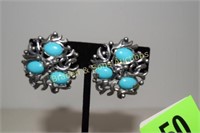 LADIES STERLING SILVER AND TURQUOISE EARRINGS
