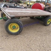 Flat Rack w/JD 1065 running gear