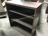 Bentson Industrial metal storage cabinet