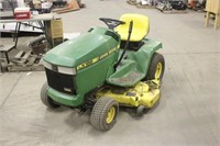 JOHN DEERE LX188 RIDING MOWER