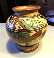 Nice early native pottery piece