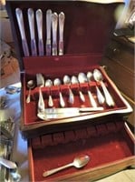 Large quantity of flatware and case