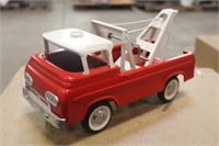 NYLINT TOY FORD TOW TRUCK