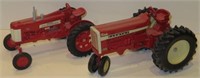 2x- 1/16 Farmall Tractors, Scale Models